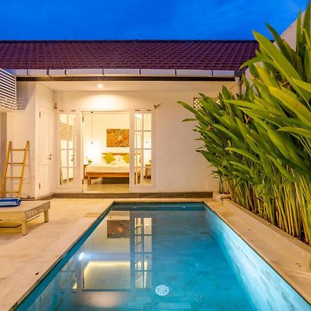 Casa Nisa Seminyakヴィラ エクステリア 写真