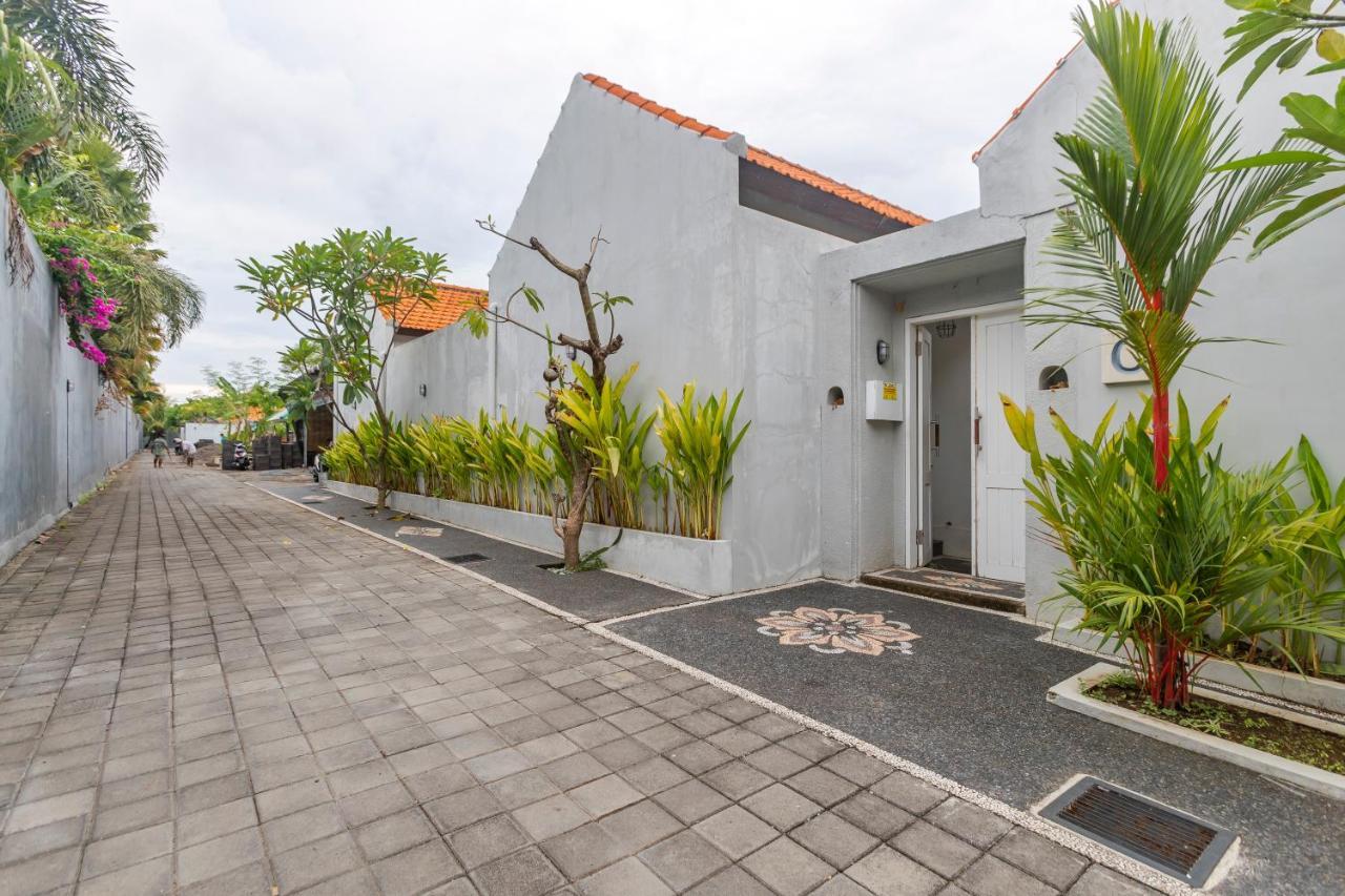 Casa Nisa Seminyakヴィラ エクステリア 写真